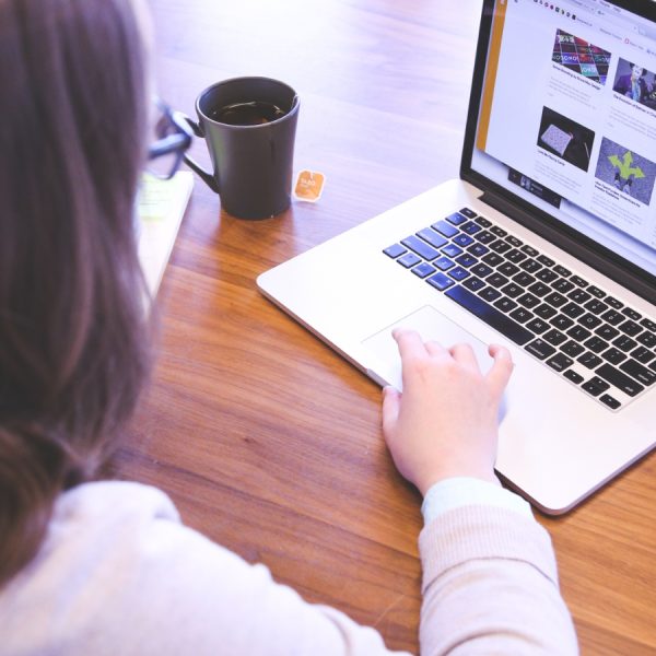 Renda Extra com Infoprodutos: Como Criar e Vender Cursos Online